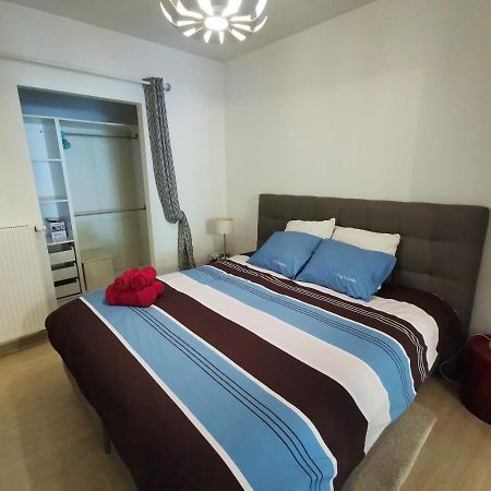 בריסל Le Divan Rouge Apartement, Next Atomium & Expo מראה חיצוני תמונה